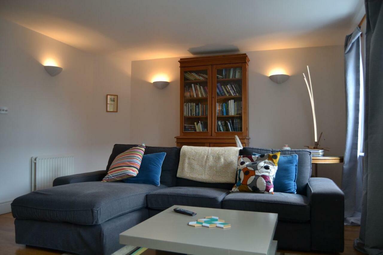 Dingle Townhouse Villa Esterno foto