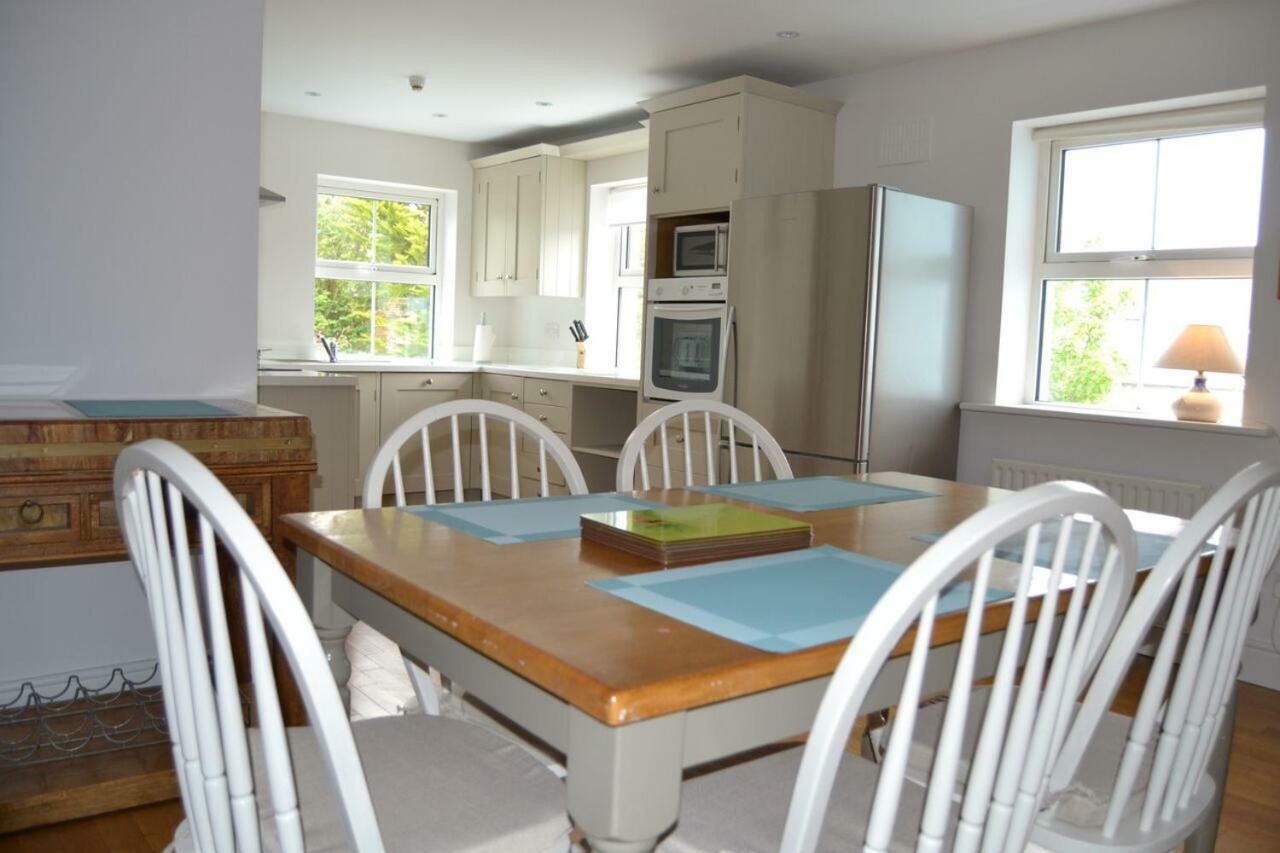 Dingle Townhouse Villa Esterno foto